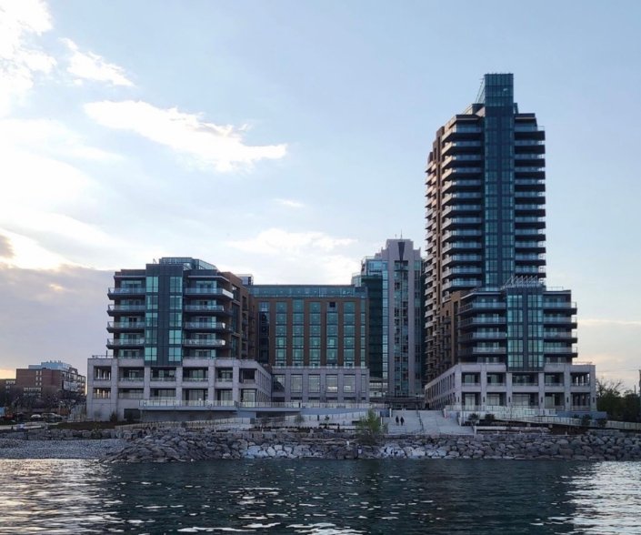 Bridgewater Condo, Burlington – 150 units